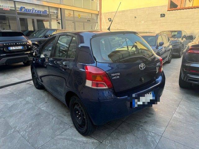 TOYOTA Yaris 1.3 5 porte Sol Immagine 3