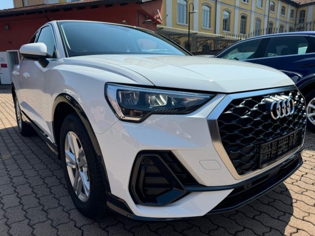 AUDI Q3 SPB 35 TFSI S tronic Immagine 1