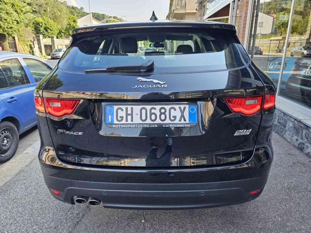 JAGUAR F-Pace 2.0 D 180 CV AWD aut. Prestige Immagine 4