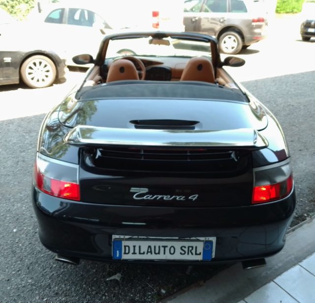 PORSCHE 911 Carrera 4 cat 320CV CABRIOLET PERMUTE Immagine 4