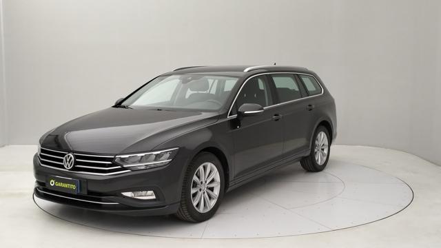 VOLKSWAGEN Passat Variant 2.0 tdi Business 150cv dsg Immagine 0