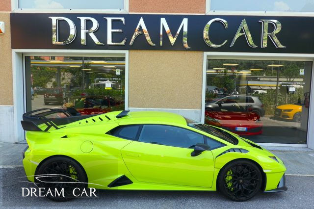 LAMBORGHINI Huracan Huracán 5.2 V10 STO Coupé AKRAPOVIC Immagine 4