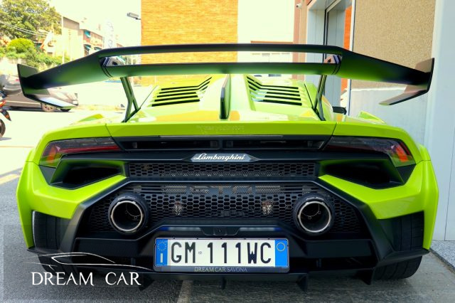 LAMBORGHINI Huracan Huracán 5.2 V10 STO Coupé AKRAPOVIC Immagine 3