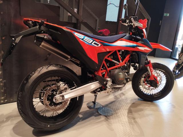 KTM 690 SMC 690 SMC Immagine 3