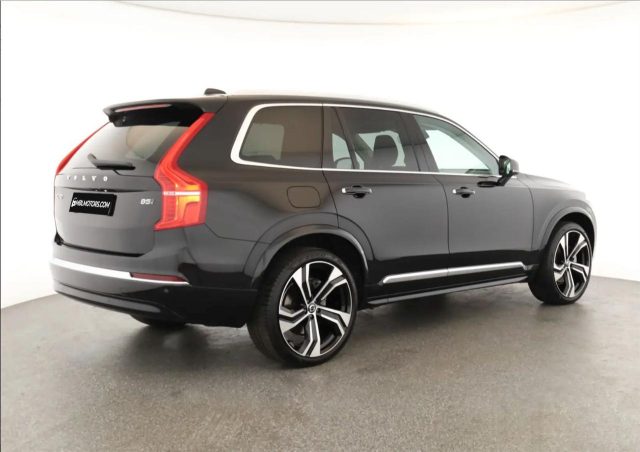 VOLVO XC90 B5 AWD Plus Bright MHEV 7 posti TETTO NAVI 4X4 Immagine 3