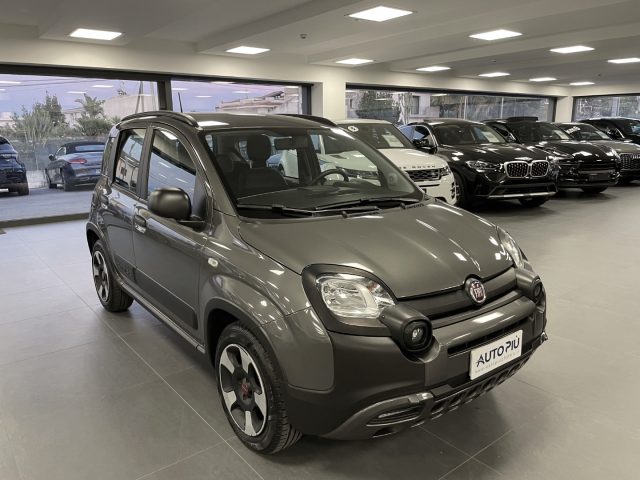 FIAT Panda 1.0 Hybrid 70 CV City Cross