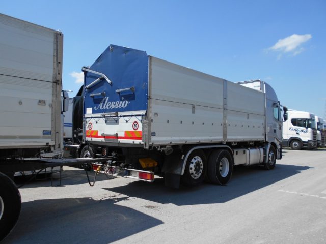 IVECO STRALIS Immagine 2