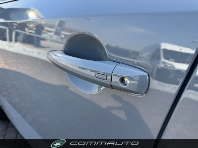 NISSAN Qashqai MHEV 158 CV Xtronic N-Connecta Cold Sun Business Immagine 4