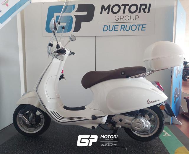 VESPA Primavera 50 4T bianco Immagine 0