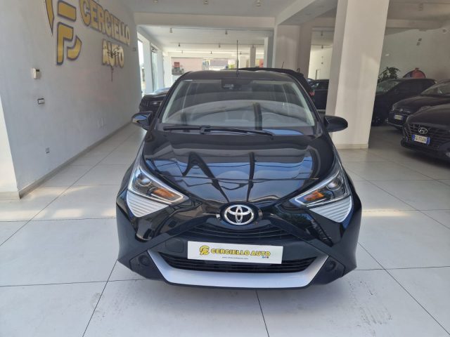 TOYOTA Aygo Connect 1.0 VVT-i 72 CV 5 porte x-cool Immagine 0