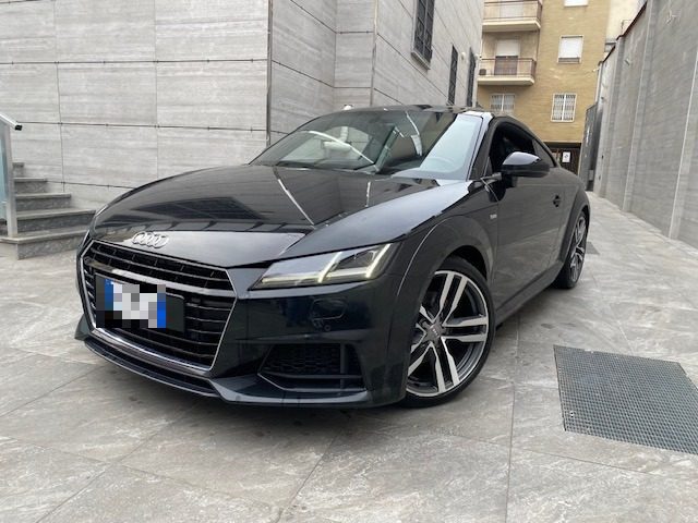 AUDI TT Coupé 2.0 TDI ultra S line Immagine 0