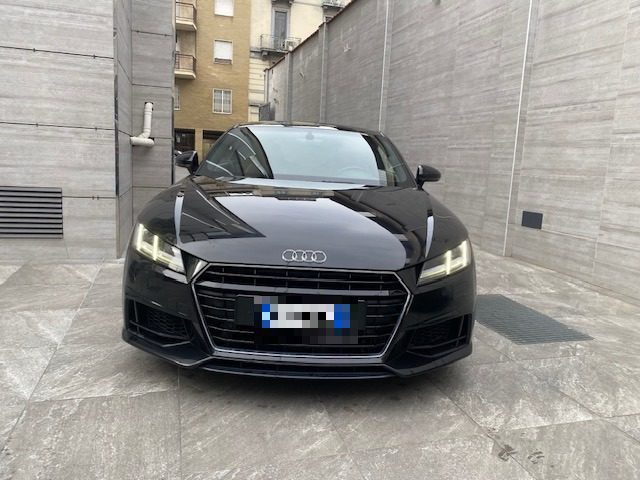 AUDI TT Coupé 2.0 TDI ultra S line Immagine 1