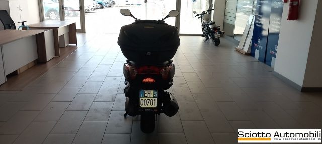 KYMCO Downtown 300i . Immagine 3