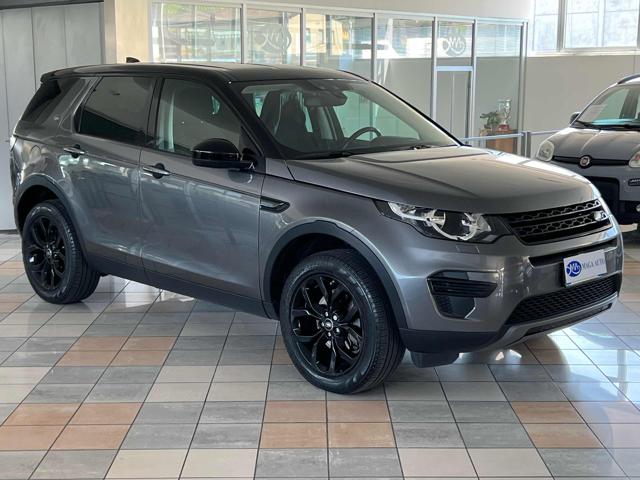 LAND ROVER Discovery Sport 2.0 TD4 150 CV Dark Edition Immagine 1