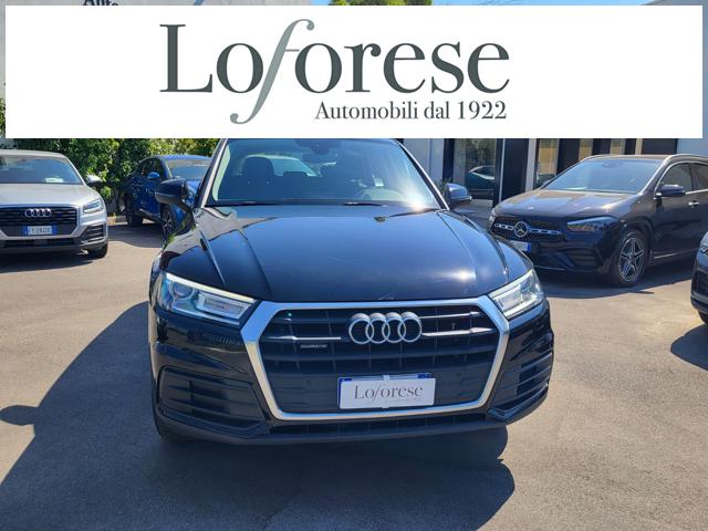 AUDI Q5 40 TDI quattro S tronic Business Immagine 0