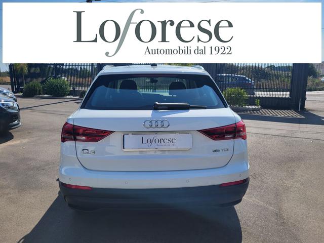 AUDI Q3 35 TDI S tronic Business Immagine 4