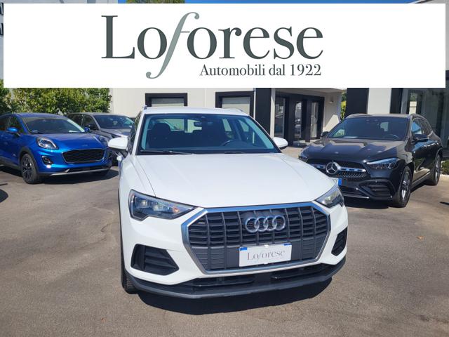 AUDI Q3 35 TDI S tronic Business Immagine 0