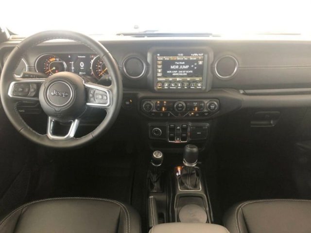 JEEP Gladiator 3.0 Diesel V6 Overland Immagine 2