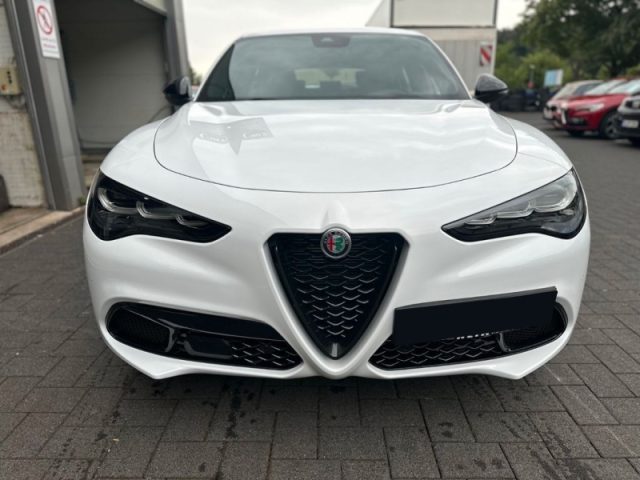 ALFA ROMEO Stelvio 2.0 Turbo 280 CV AT8 Q4 Veloce Immagine 4