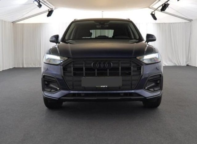 AUDI Q5 35 TDI S tronic Business Immagine 4