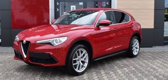 ALFA ROMEO Stelvio 2.0 Turbo 280 CV AT8 Q4 Super Immagine 1