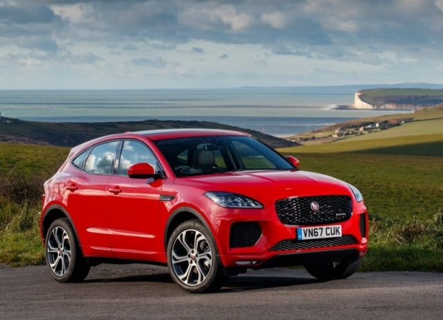 JAGUAR E-Pace 1.5 I3 160 CV Auto R-Dynamic HSE Immagine 3