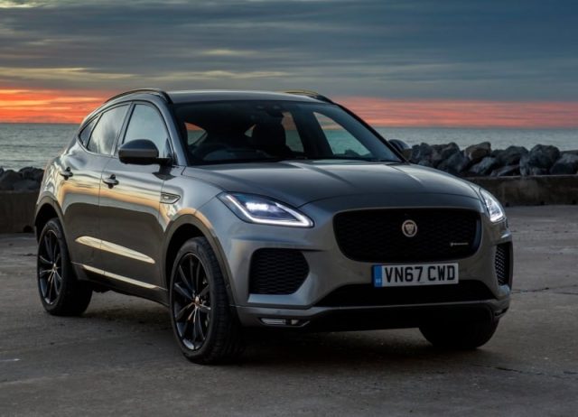 JAGUAR E-Pace 1.5 I3 160 CV Auto R-Dynamic HSE Immagine 4