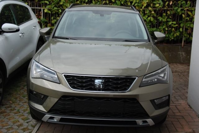 SEAT Ateca 2.0 TDI DSG Black Edition Immagine 1