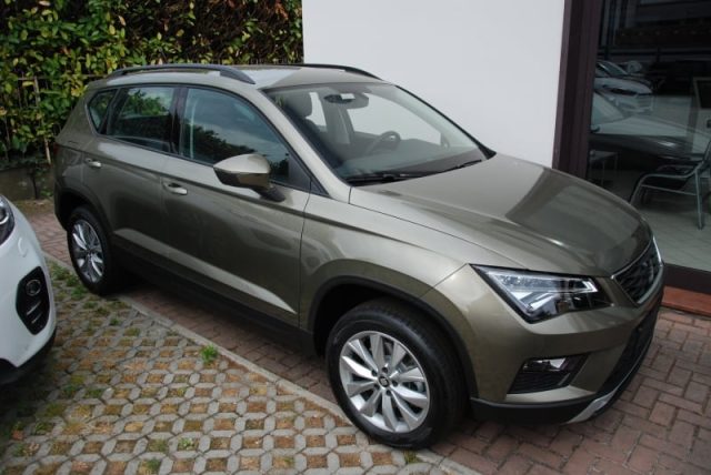 SEAT Ateca 2.0 TDI DSG Black Edition Immagine 3