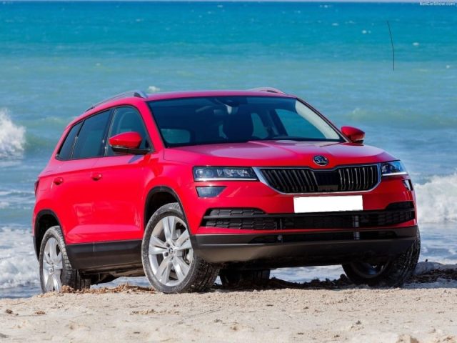 SKODA Karoq 2.0 TDI EVO SCR DSG SportLine Immagine 2