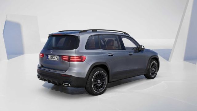 MERCEDES-BENZ GLB 180 d Automatic Business Extra Immagine 2