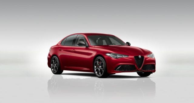 ALFA ROMEO Giulia 2.2 Turbodiesel 210 CV AT8 AWD Q4 Sprint Immagine 3