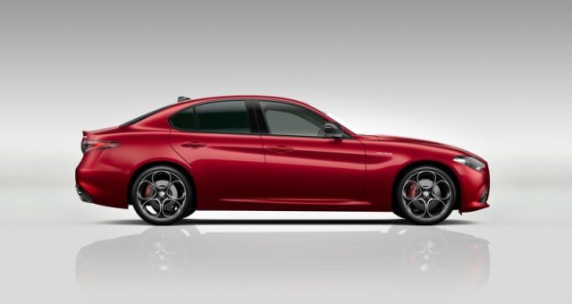 ALFA ROMEO Giulia 2.2 Turbodiesel 210 CV AT8 AWD Q4 Sprint Immagine 4