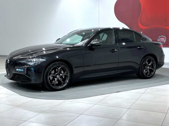 ALFA ROMEO Giulia 2.2 Turbodiesel 190CV AT8 AWD Q4 B-Tech Immagine 1