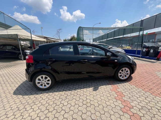 KIA Rio Rio 5p 1.2 EX ok per neopatentati Immagine 2