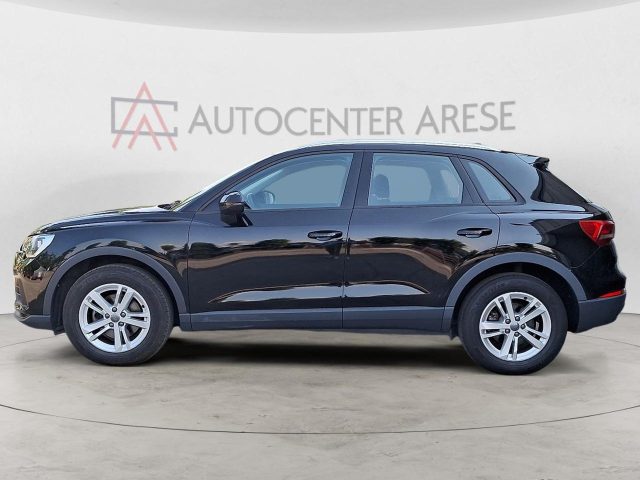 AUDI Q3 35 TDI S tronic Business Immagine 2