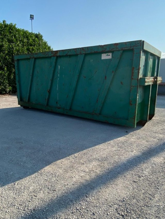 OTHERS-ANDERE CONTAINER SCARRABILE USATO A CIELO APERTO Immagine 0