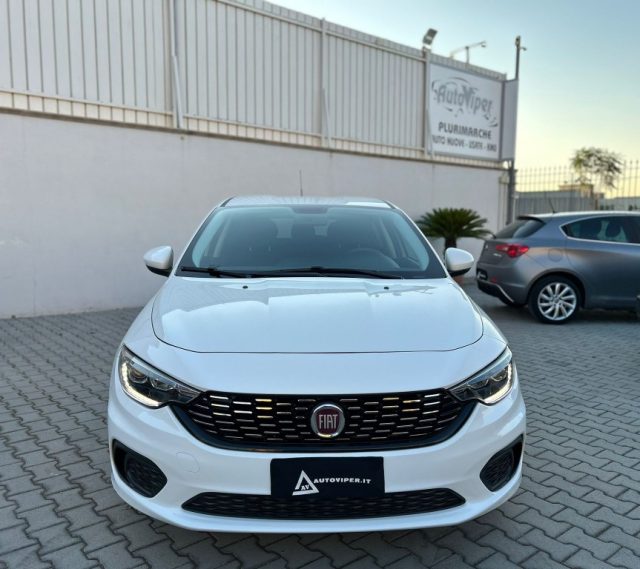 FIAT Tipo 1.3 Mjt S&S 5 porte Easy Business Immagine 1