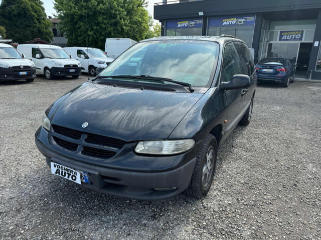 CHRYSLER Voyager 2.5 turbodiesel LX Immagine 1