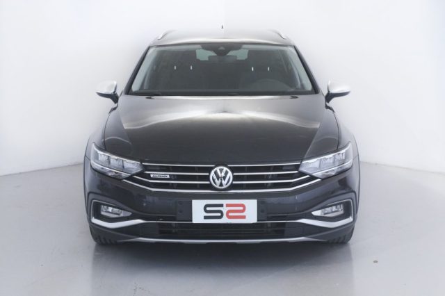 VOLKSWAGEN Passat Alltrack 2.0 TDI 190 CV 4MOTION DSG BMT Immagine 2