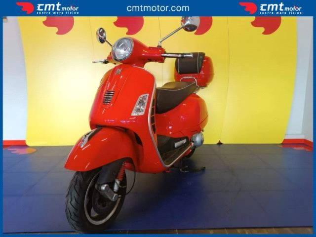 VESPA GTS 300 Garantito e Finanziabile Immagine 1