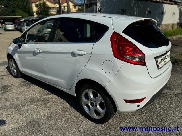 FORD Fiesta 1.4 5 porte Bz.- GPL Titanium Immagine 1