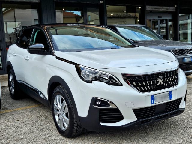 PEUGEOT 3008 BlueHDi 130 S&S EAT8 Business RedAuto Immagine 2