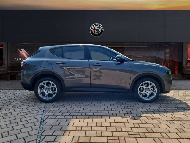 ALFA ROMEO Tonale MY23 1500 130CV HYBRID SUPER Immagine 3