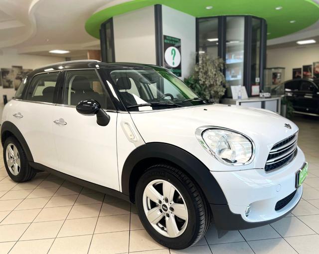 MINI Countryman Mini Cooper D Business Countryman Automatica Immagine 0