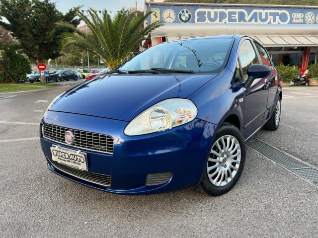 FIAT Grande Punto 1.3 MJT 75 CV 5 porte Dynamic Immagine 2