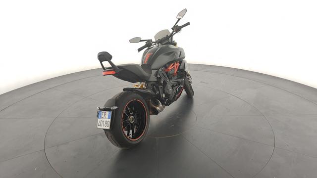 DUCATI Diavel 1260 S MY2019 Immagine 4