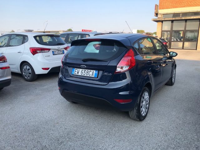 FORD Fiesta 1.4 5 porte Bz.- GPL Immagine 4