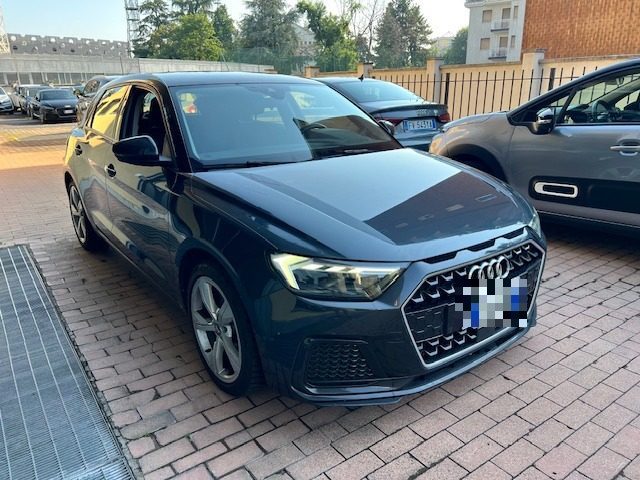 AUDI A1 SPB 30 TFSI S tronic Admired Immagine 2