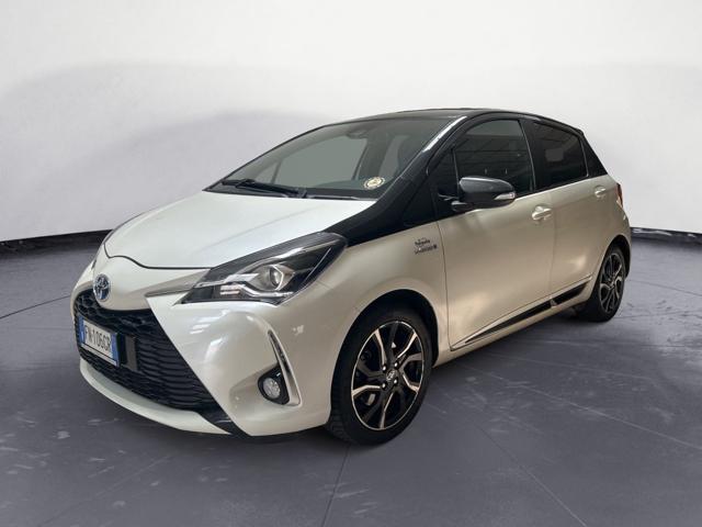 TOYOTA Yaris 1.5 Hybrid 5 porte Trend "White Edition" Immagine 0